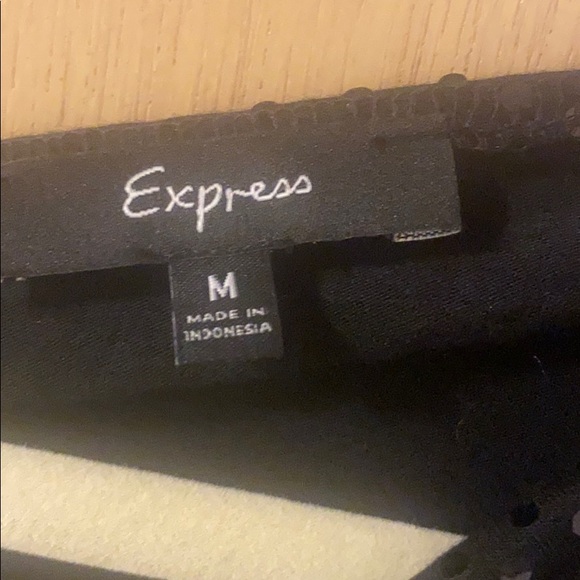 Express Top - Picture 3 of 5